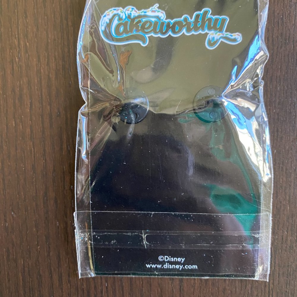Cakeworthy Space Ranger Pin - Picture 2 of 2